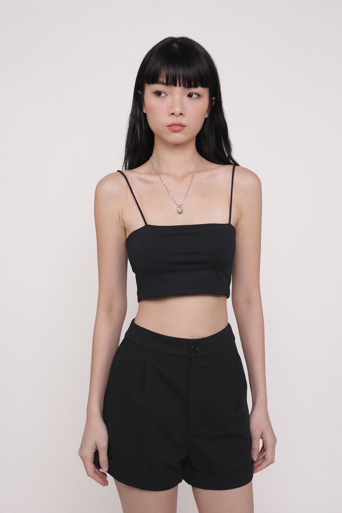 Bryson Pleated Shorts (Black)
