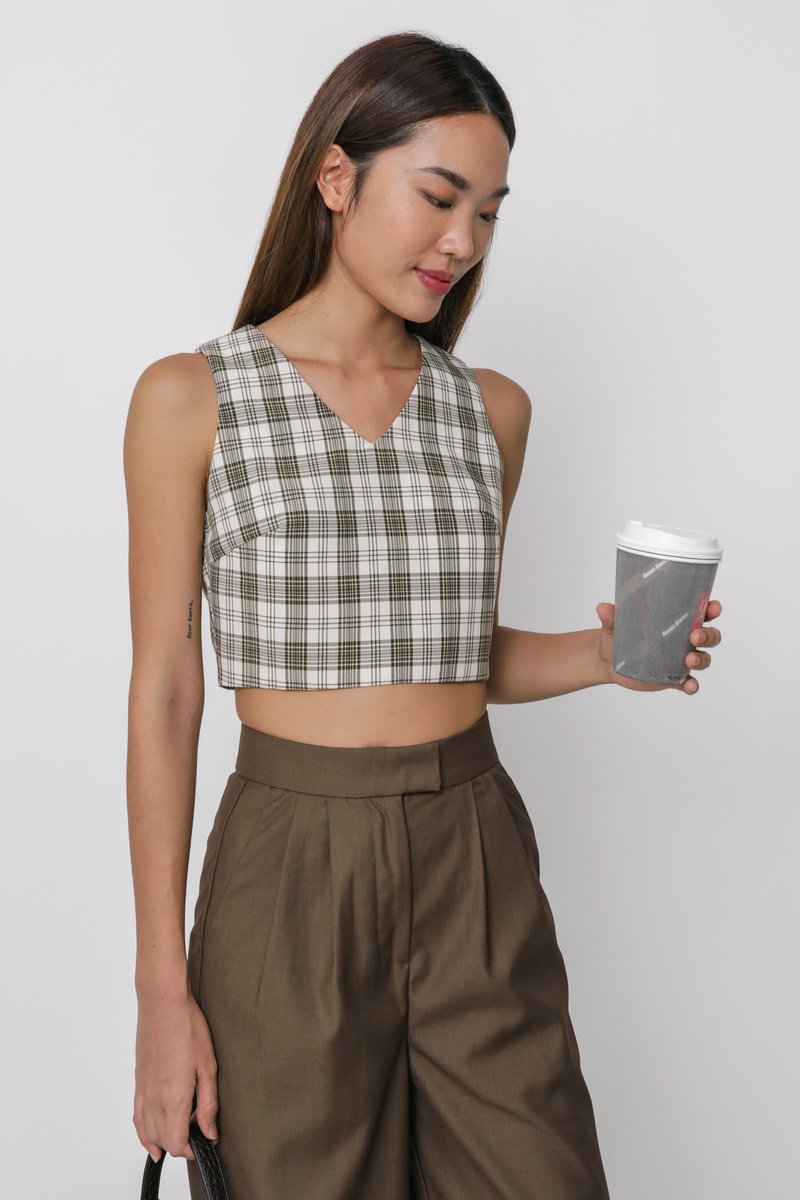 White casual 2025 crop top