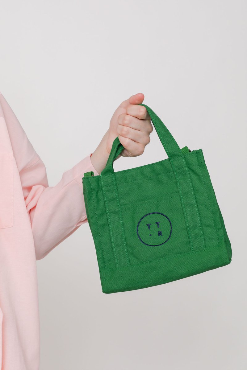 Bee logo online bag