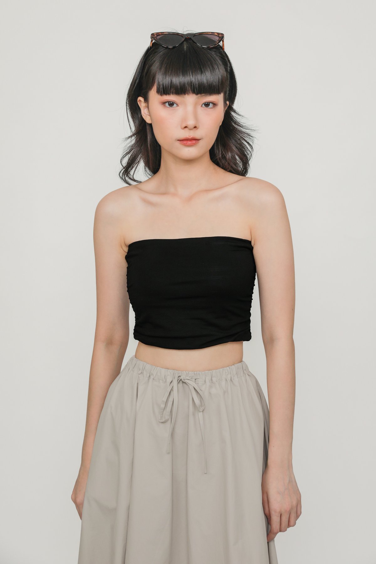 Ines Ruched Tube Padded Top (Black)